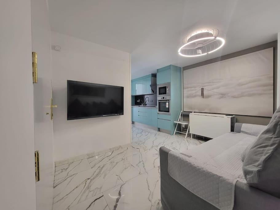 Las Canteras New 2 Bedrooms Flat At The Beach Parking Optional ลาสปัลมาส เด กรานคานาเรีย ภายนอก รูปภาพ